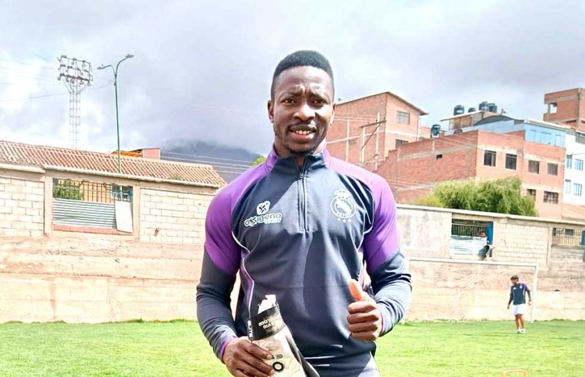 El portero Akologo se suma al trabajo de Real Potosí