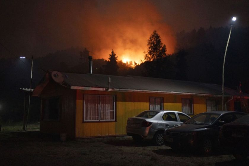 Ya son 20 las víctimas de incendios en Chile y detienen a sospechoso de provocarlos