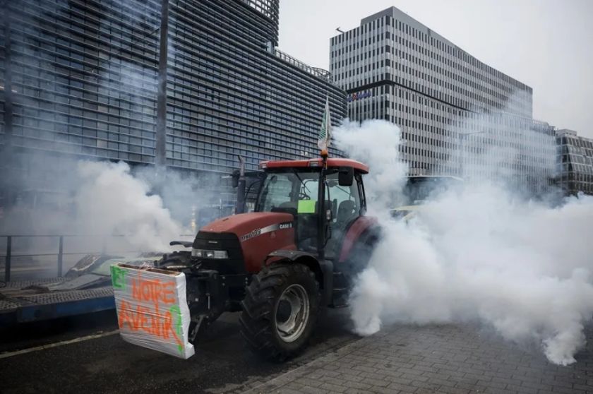El Parlamento Europeo paraliza el acuerdo UE-Mercosur y lo envía a la justicia europea