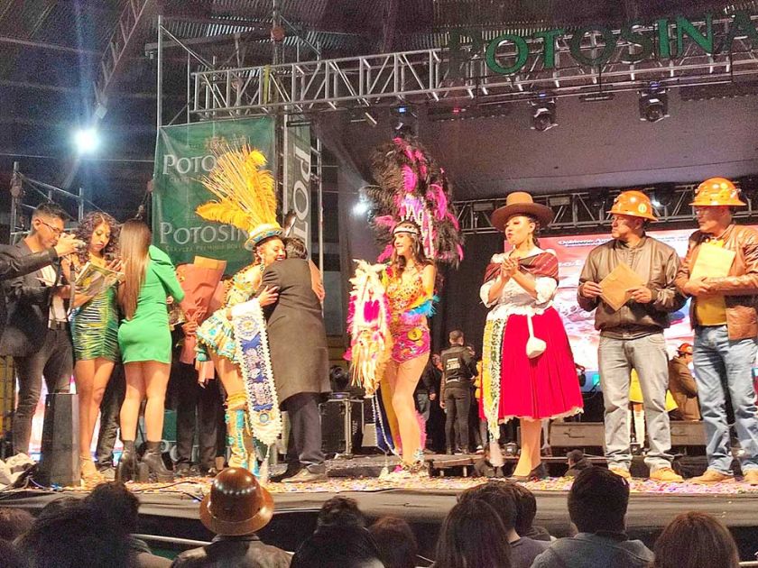 Hoy eligen a la Reina y Ñusta del Carnaval Minero