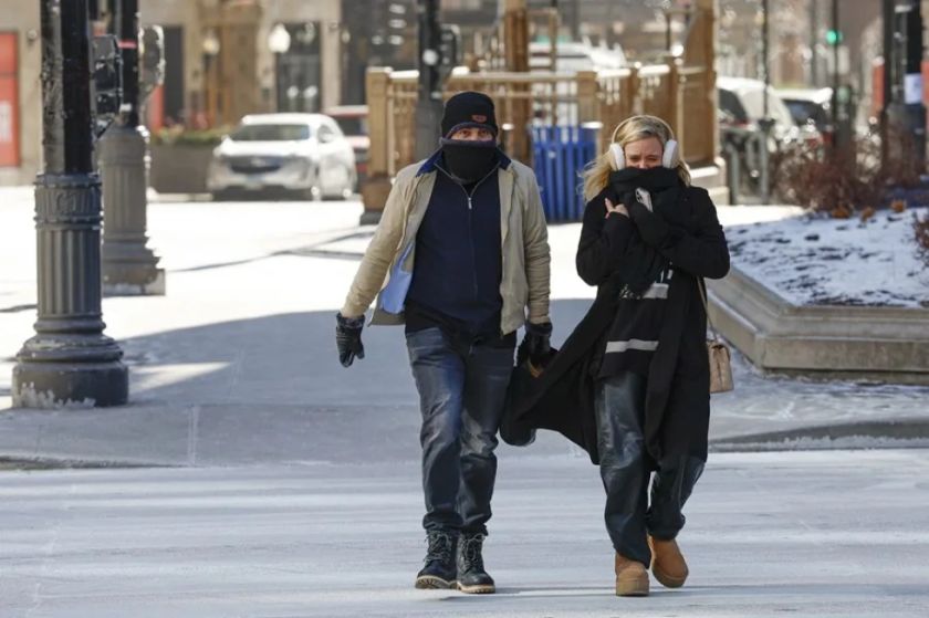 Una peligrosa tormenta invernal amenaza a Estados Unidos y 15 estados declaran la emergencia