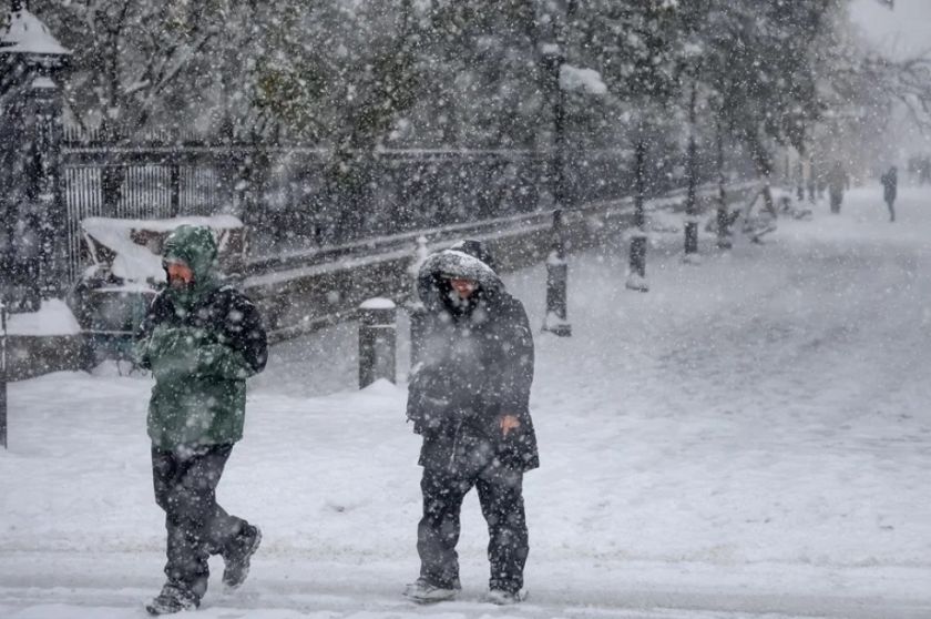 Una gran tormenta invernal amenaza a Estados Unidos y Canadá con fuertes nevadas y frío ártico