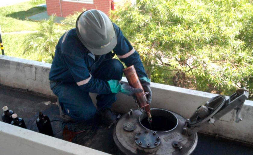 YPFB asegura que controla la calidad del combustible que se comercializa