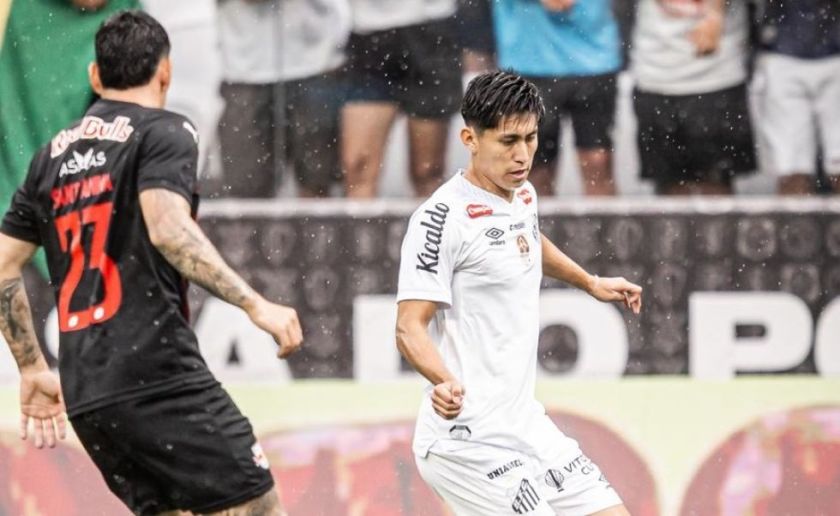 Miguel Terceros se gana la titularidad en el Santos brasileño
