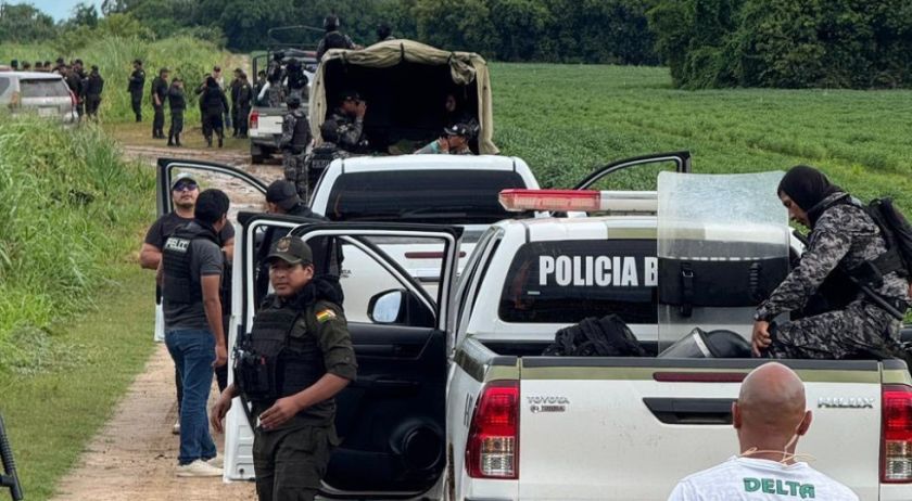 Policía se retira de Las Londras tras salida voluntaria de avasalladores