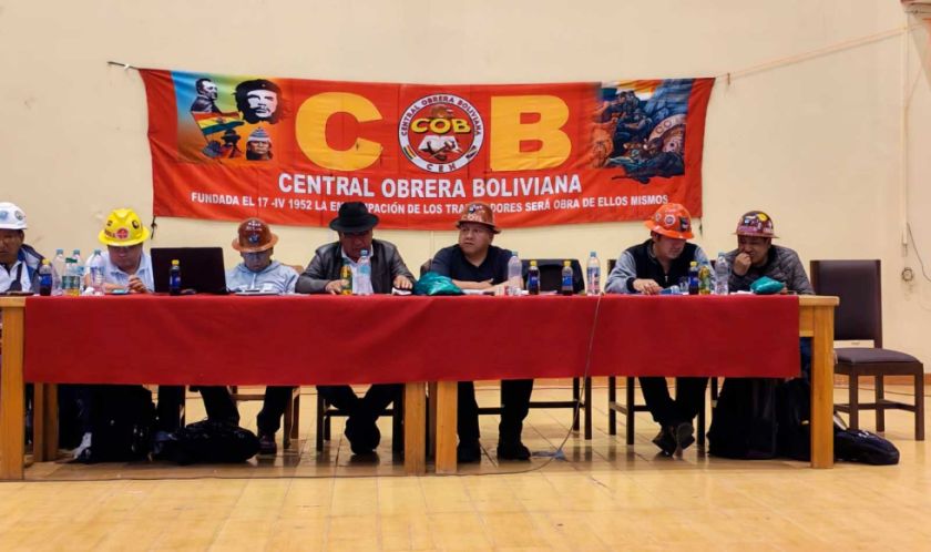 COB exige eliminar el proyecto de ley antibloqueo y apoya reducir salarios de parlamentarios