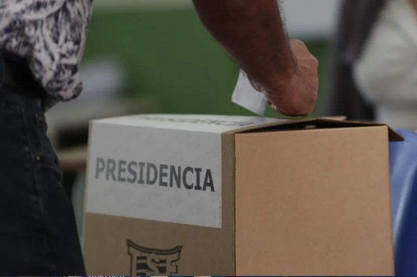 Costa Rica va a las urnas entre promesas de mano dura contra el crimen y la alerta de una «dictadura»