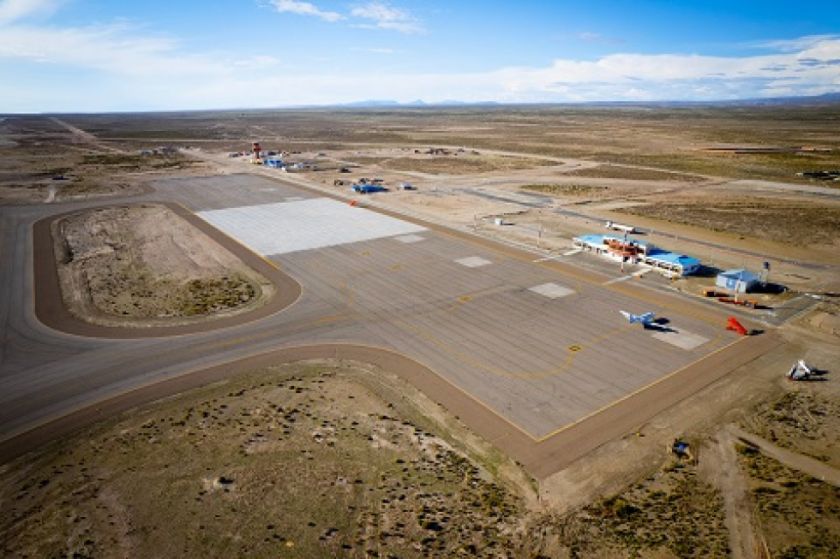 Uyuni despega: El aeropuerto Joya Andina ya recibe a más de 2.000 turistas cada semana