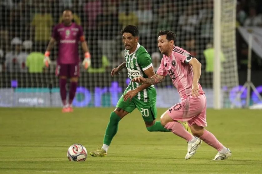 Un gol en contra le da victoria agónica al Inter Miami en casa de Atlético Nacional