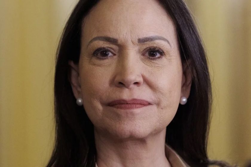 María Corina Machado: no creo que se atrevan a matarme si regreso a Venezuela