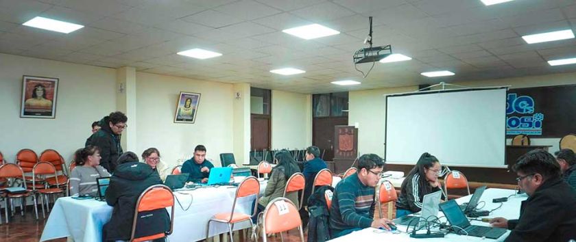 Concluyen evaluaciones a aspirantes en educación