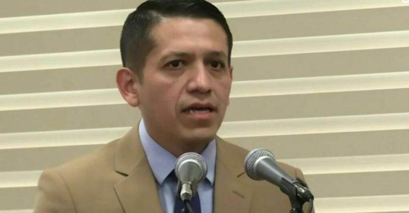 Viceministro García denuncia amenazas por investigación a la Aduana