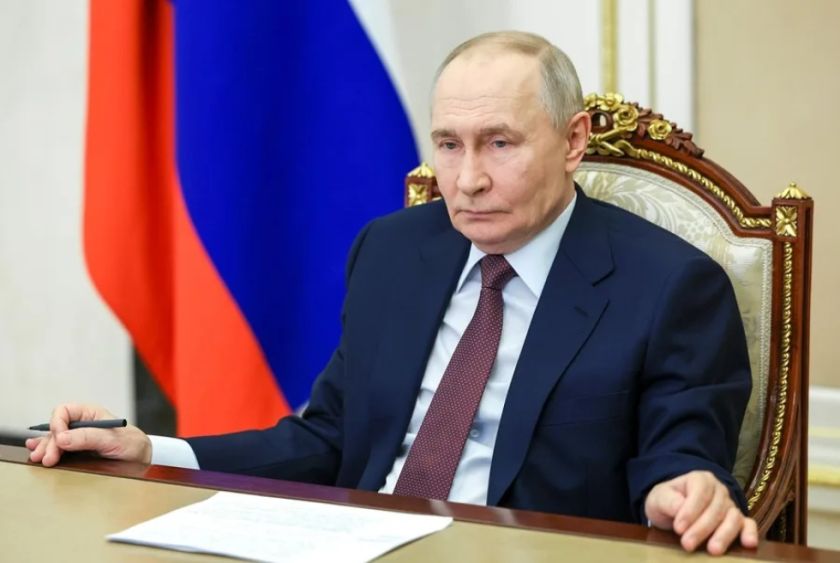 Putin premia a científico ruso que propone extracción de litio de aguas subterráneas