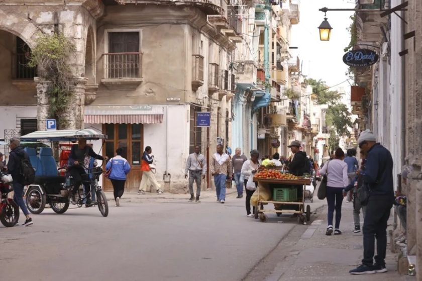 El asedio petrolero de Estados Unidos comienza a paralizar Cuba