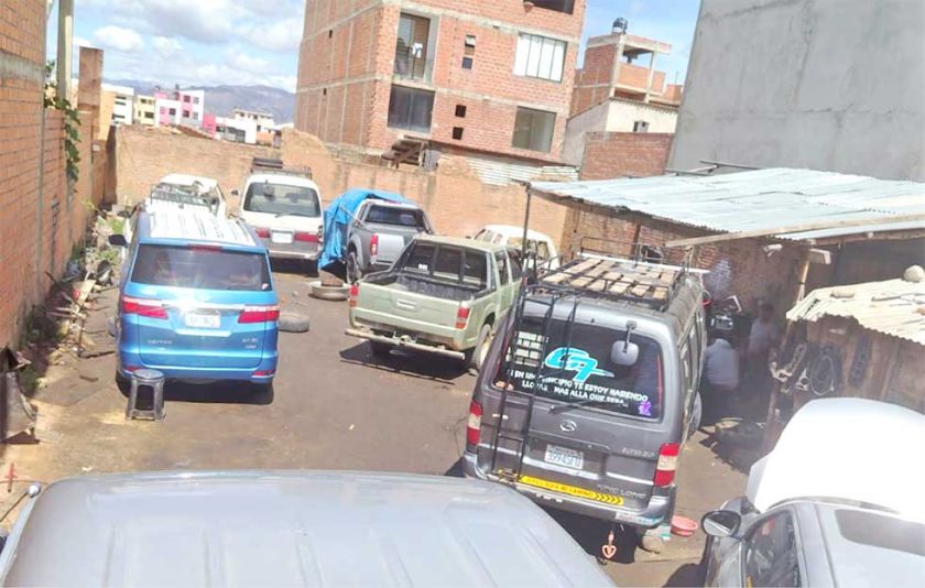Autos dañados serán reparados en talleres autorizados por YPFB
