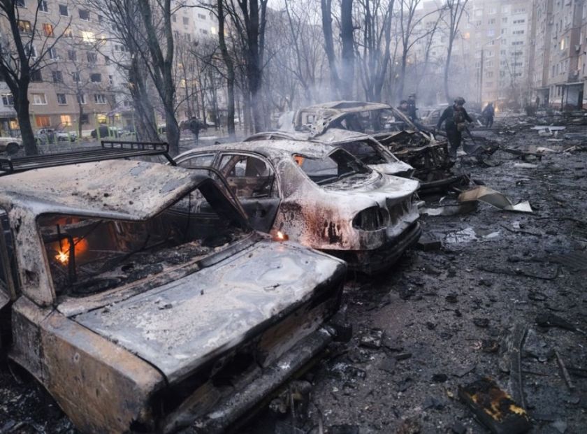 Zelenski denuncia ataques rusos con 2.000 drones y 1.200 bombas guiadas en una semana