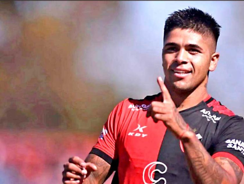 Bolivia quiere naturalizar  al argentino Braian Guille