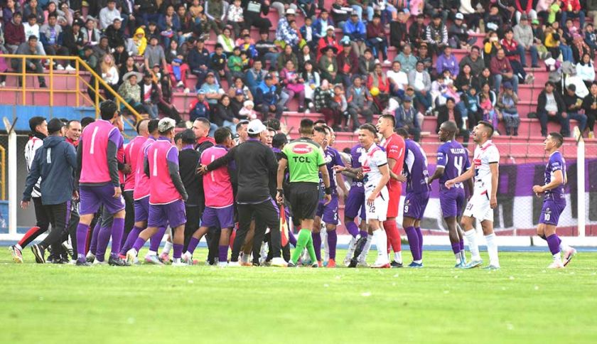 Bolívar espera al ganador del clásico potosino 