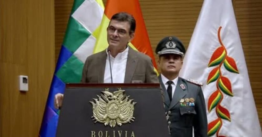 Paz asegura que el Centro de Gobierno cerrará paso a especulaciones sobre contratos de YPFB