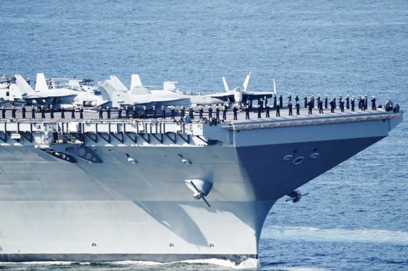 EE.UU. envía a su mayor portaaviones del Caribe a Oriente Medio