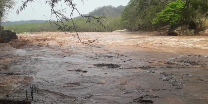 Alerta en Santa Cruz: Crece el nivel del río Piraí y piden evitar ingresar a la cuenca