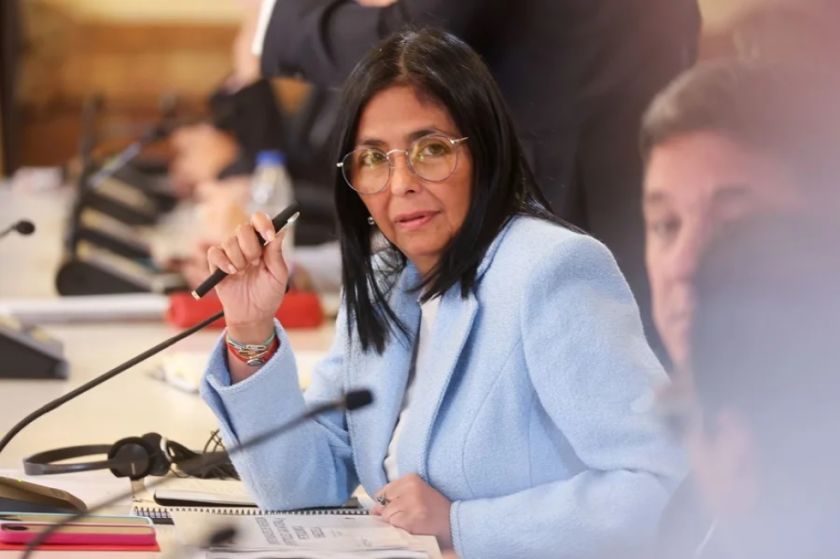 Rodríguez cierra siete entes públicos en Venezuela, cuatro de ellos creados por Maduro