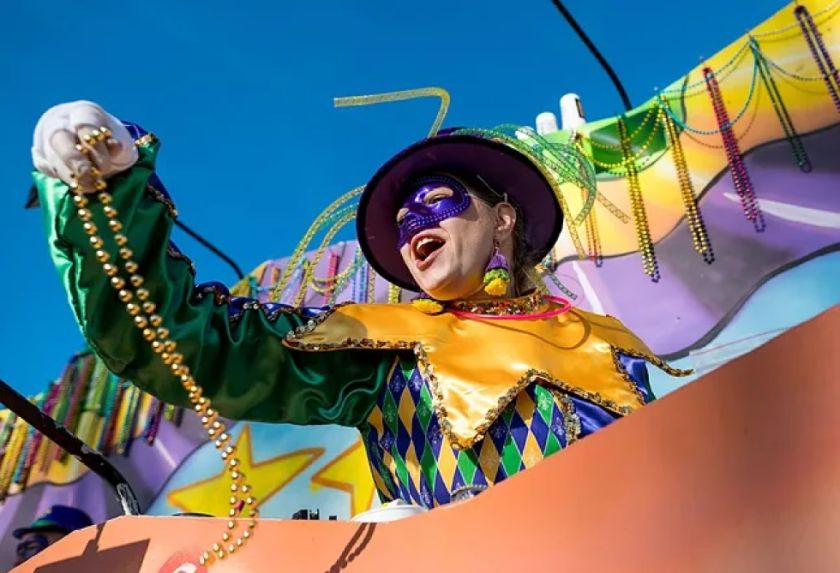 EEUU: El Mardi Gras llena de color y música las calles de Nueva Orleans