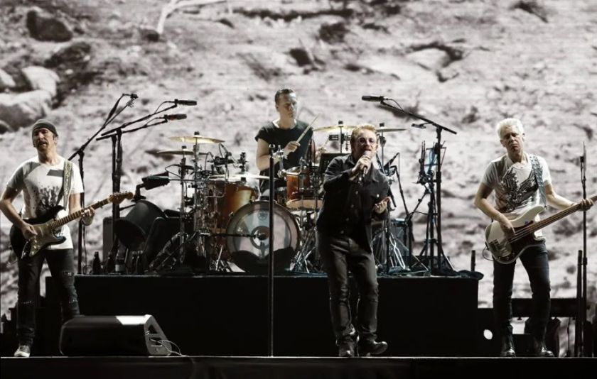 La banda irlandesa U2 lanza por sorpresa un EP con seis nuevos temas con carga política