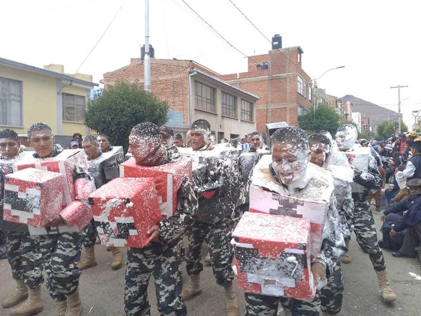 El Corso Ciudad de Plata reparte 18.500 Bolivianos en premios