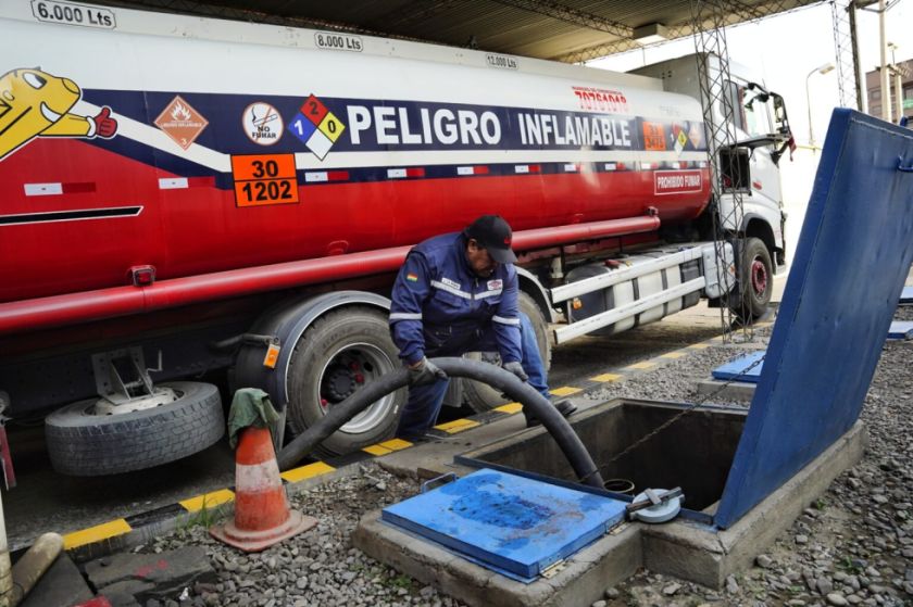 YPFB reitera que combustible comercializado en el mercado interno es confiable y de calidad