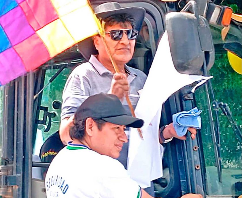 Suman tres órdenes de captura contra Evo desde el 2024