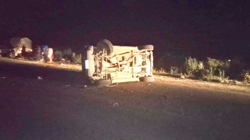 Triple colisión con vuelco deja solo daños materiales en la vía Potosí–Sucre