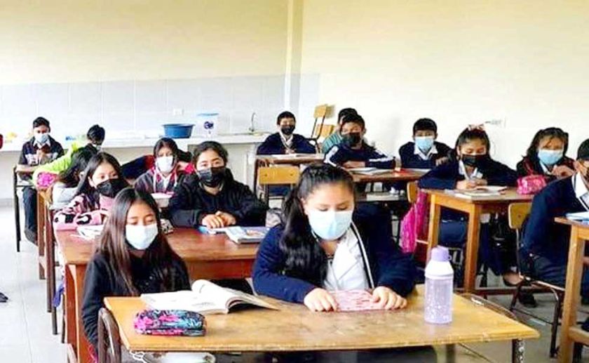 Padres de familia preocupados por el aumento de los resfríos