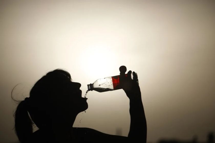 España: Consumo prohibirá la venta de bebidas energéticas a los menores de 16 años