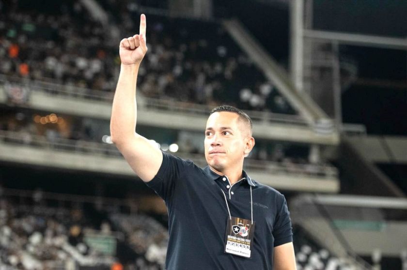 Leonardo Égüez: “Morimos de pie ante Botafogo y demostramos que el fútbol boliviano puede competir”