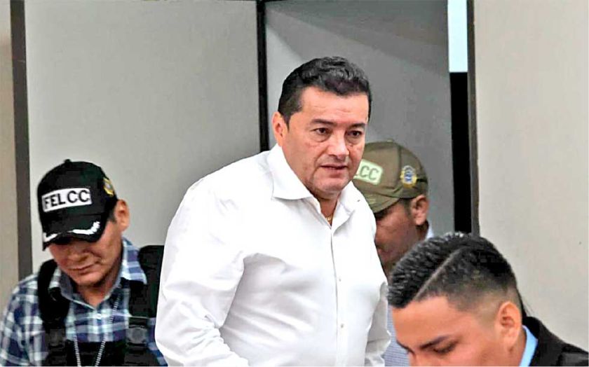 Dictan 100 días de prisión  contra alcalde Fernández