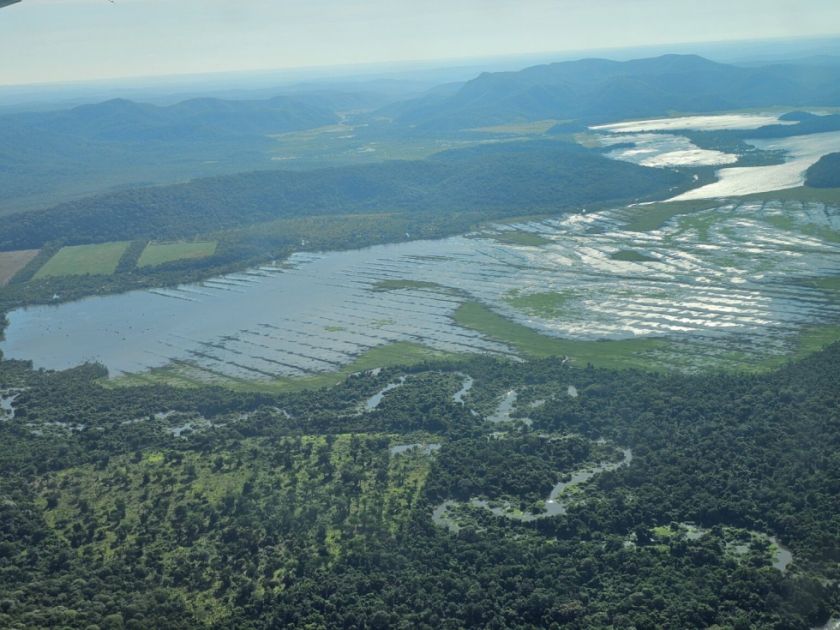 Gobierno activa evaluación aérea tras desborde del río San Julián