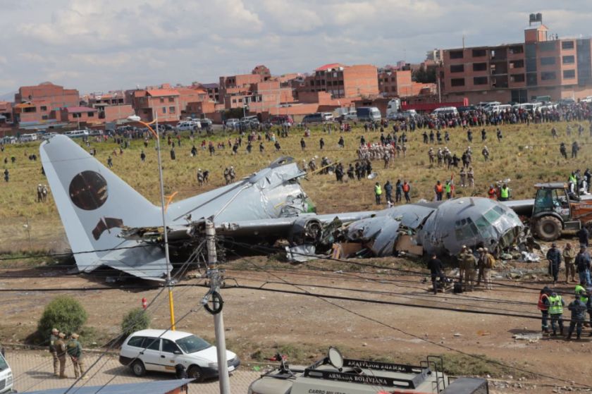 Naabol: Sobrevuelo de drones en el aeropuerto de El Alto pone en riesgo la navegación aérea