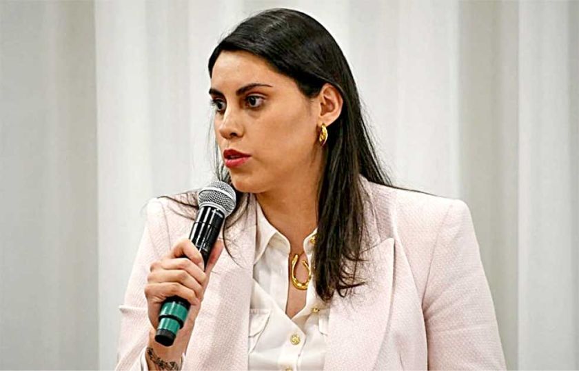 Camacho pide al Gobierno que destituya a Barrientos
