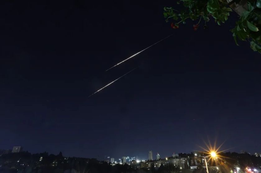 Irán lanza una nueva ola de ataques aéreos contra Tel Aviv y otros territorios