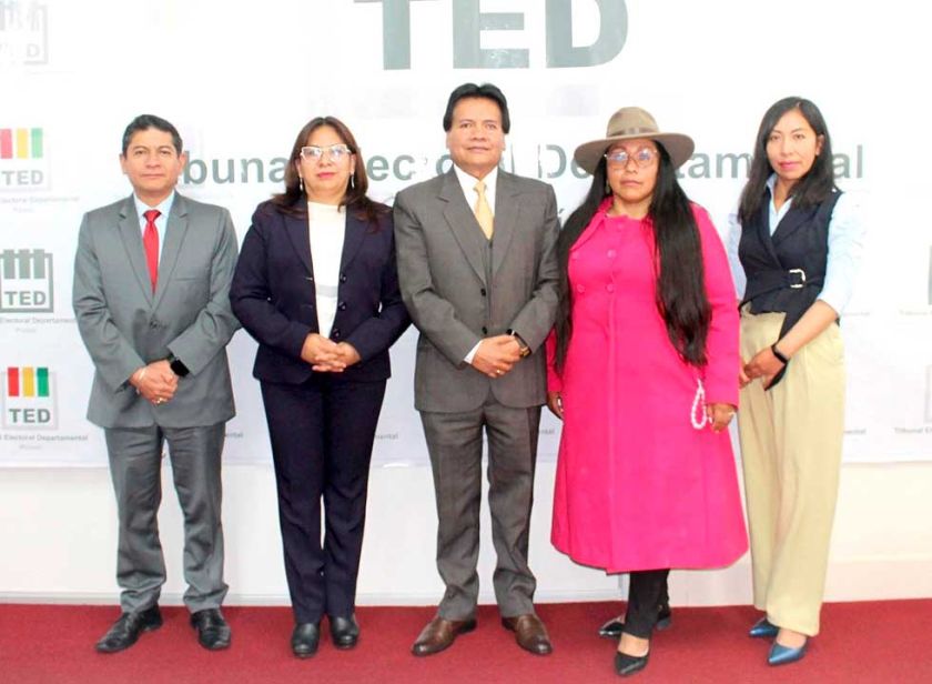Solo quedan cuatro concejales titulares ejerciendo sus funciones