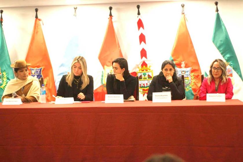 Asambleísta potosina está entre los ejemplos de acoso político