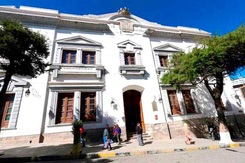 Inestabilidad municipal genera retraso en proyectos de salud