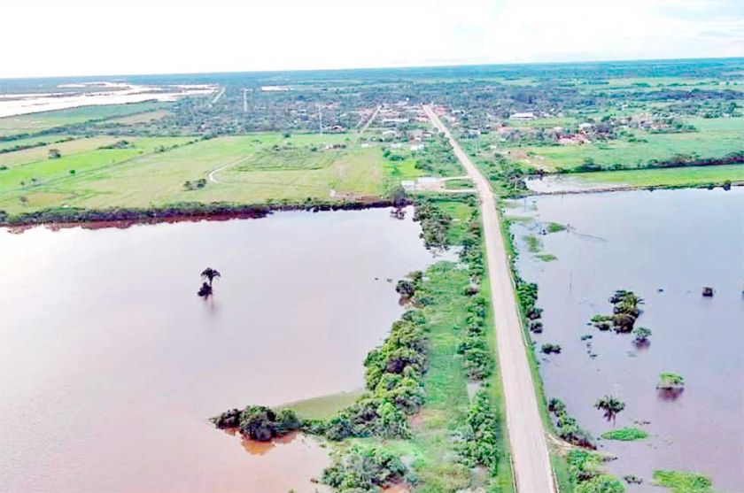 Lluvias ponen en riesgo cosecha en Santa Cruz