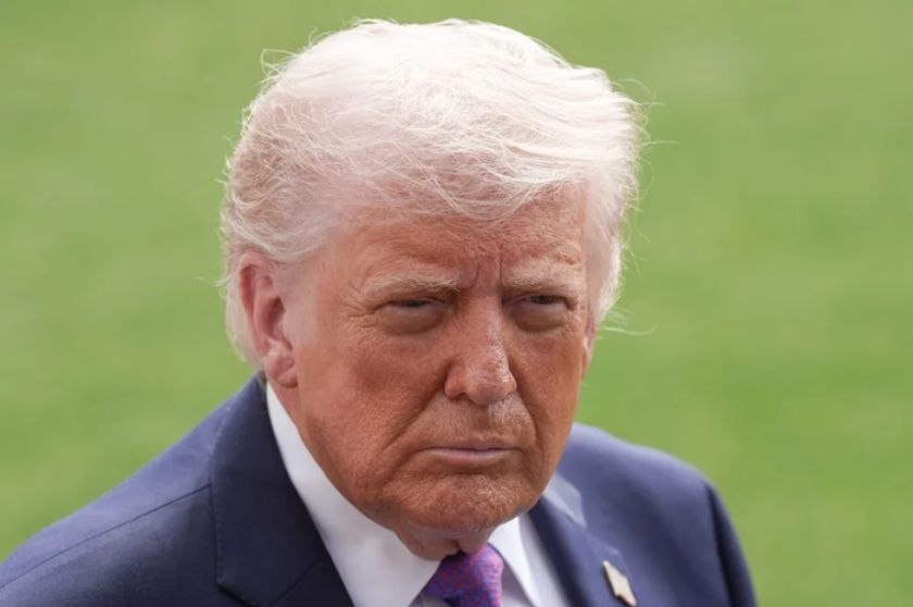 Trump ofrece una recompensa de diez millones de dólares por información sobre líderes de Irán