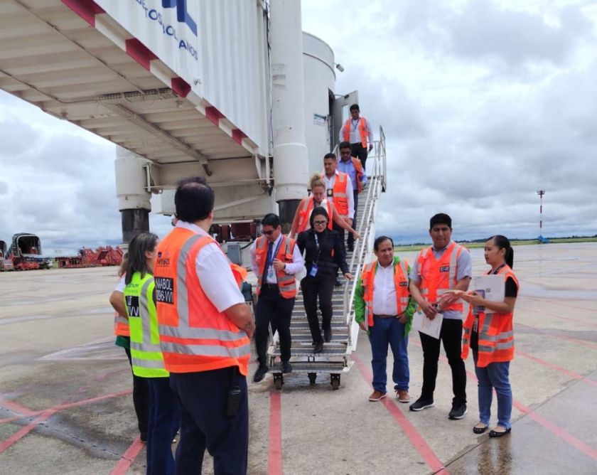Aeropuerto de Viru Viru pasa exámen sanitario