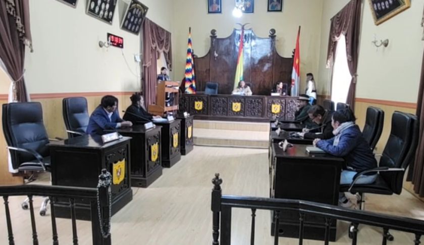 Concejo Municipal sesionó, pero sin lograr elegir alcalde o alcaldesa de Potosí
