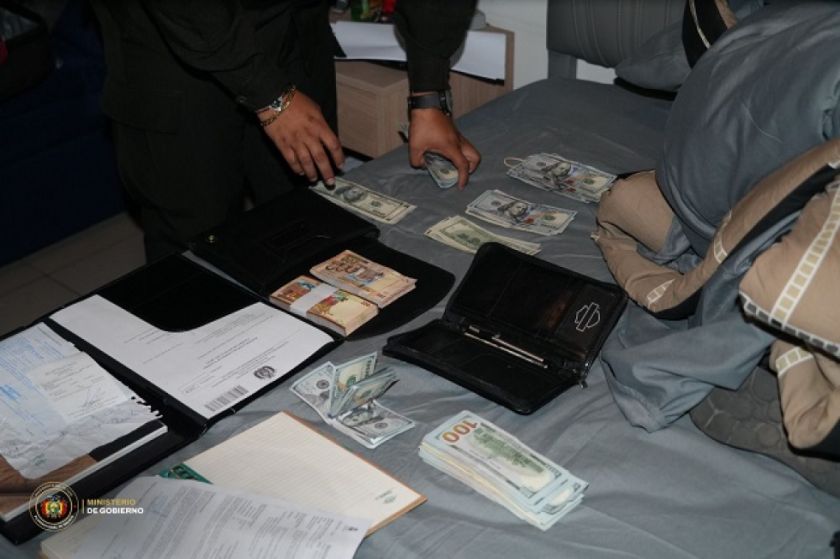 Marcelo Arce intentó darse a la fuga; secuestran dinero y detienen a otras cuatro personas
