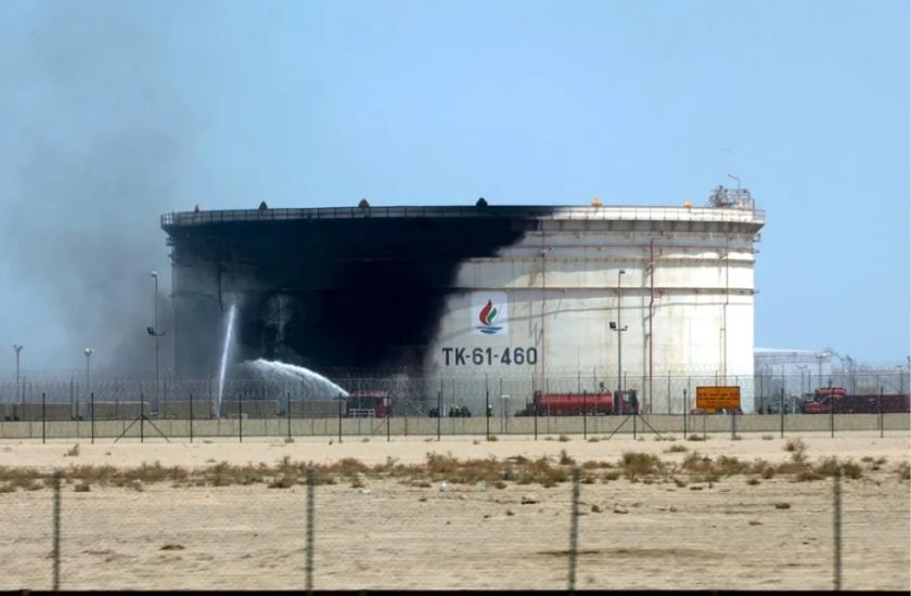 Kuwait alerta del impacto de drones contra una de sus refinerías