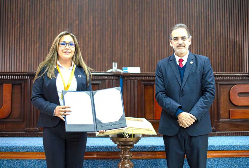 Maribel Mariscal asume como rectora de la UPDS sede Potosí